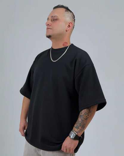 CAMISETA OVERSIZE NEGRA