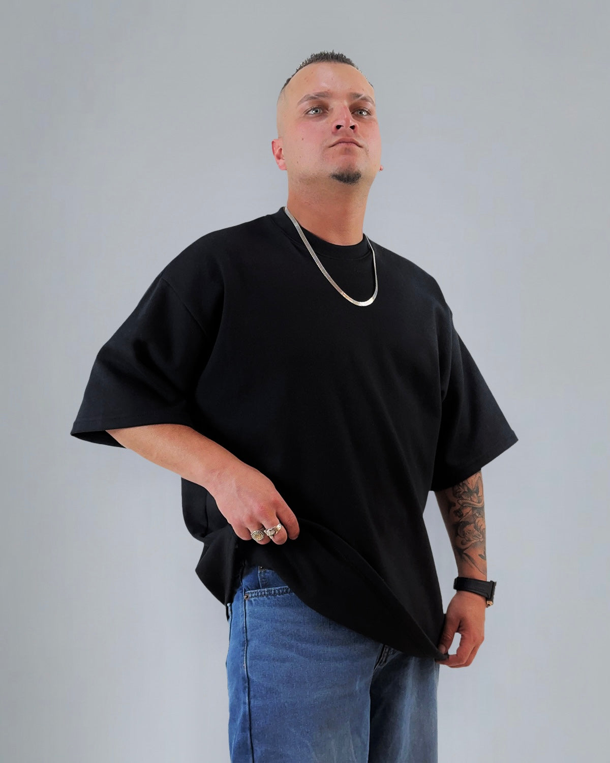 CAMISETA OVERSIZE NEGRA